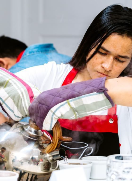 Mesa de trabajo 1 copia 12