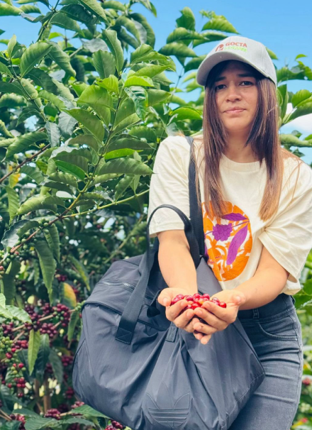 Mesa de trabajo 1 copia 6