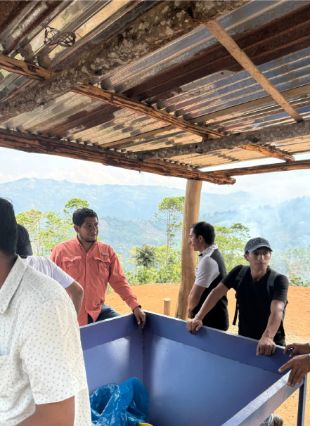 Mesa de trabajo 1 copia 7